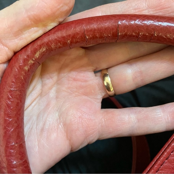 Matt & Nat Vegan Crossbody Bag Purse Red Adjustable Strap Cross Body - Picture 15 of 16